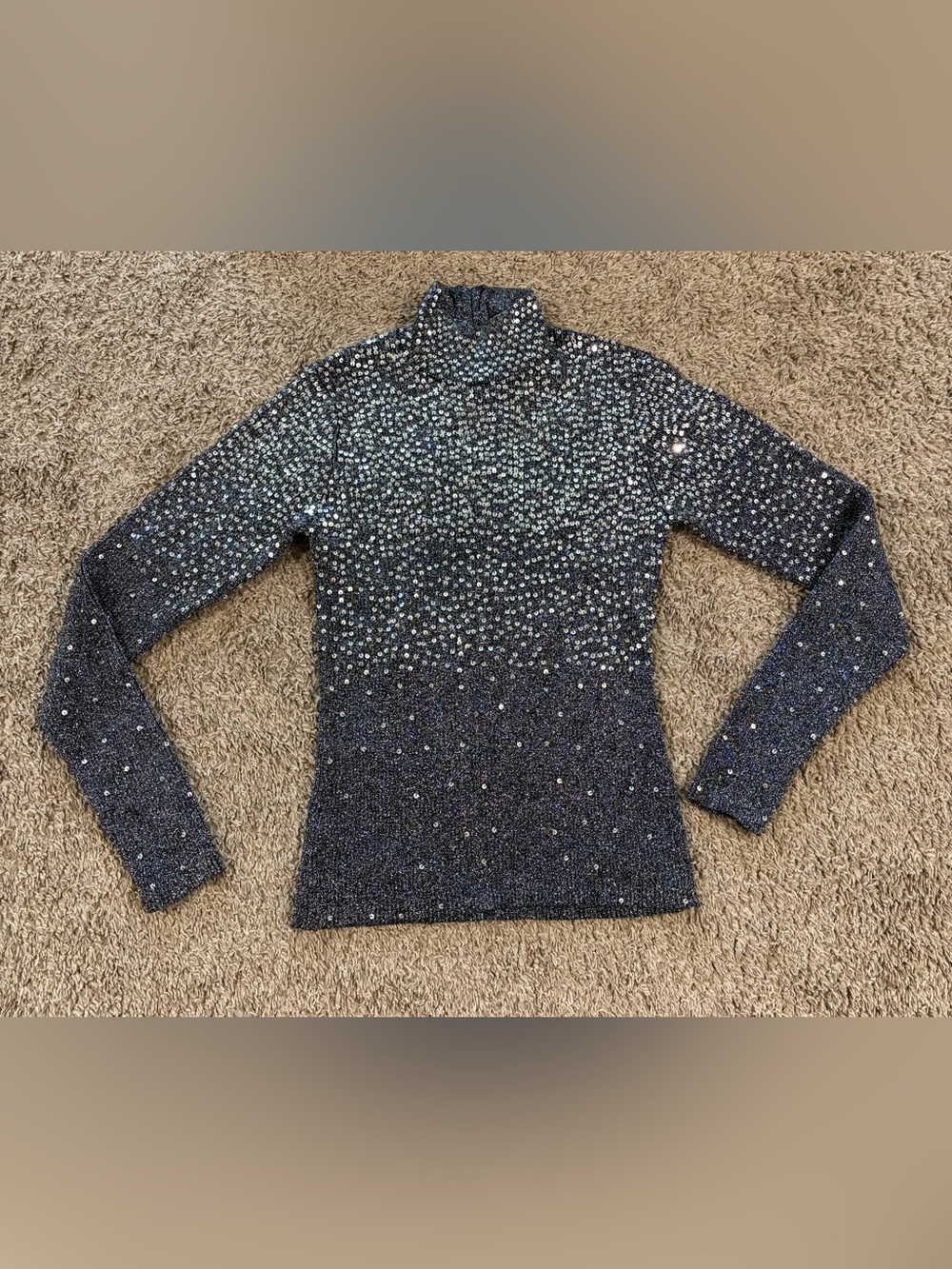 Women’s Dressbarn Midnight Glam Sequined Mock Neck Top Size Small - Picture 2 of 9